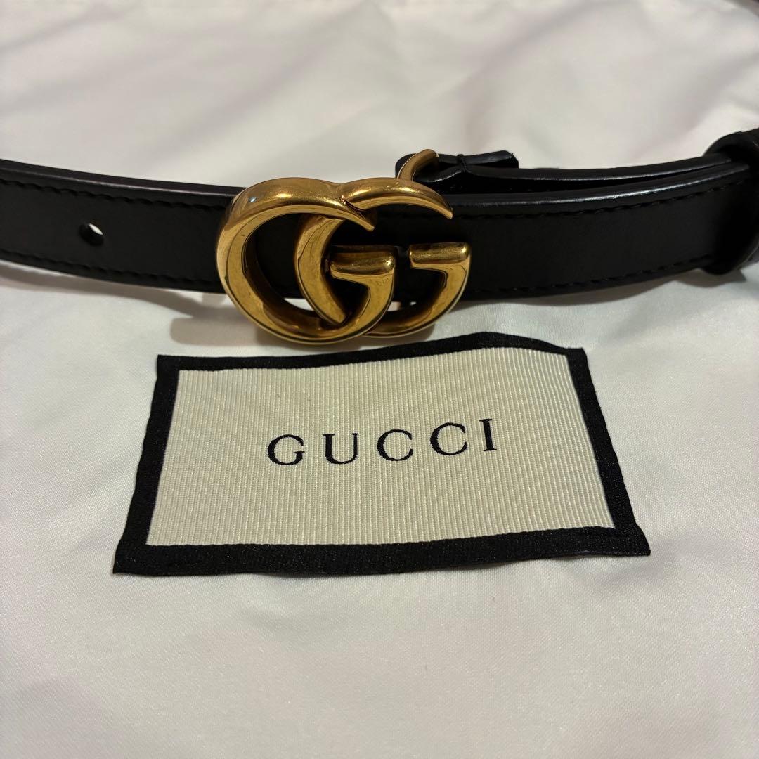 GUCCI ブラックレザーベルト ダブルGバックル　レディース　グッチ