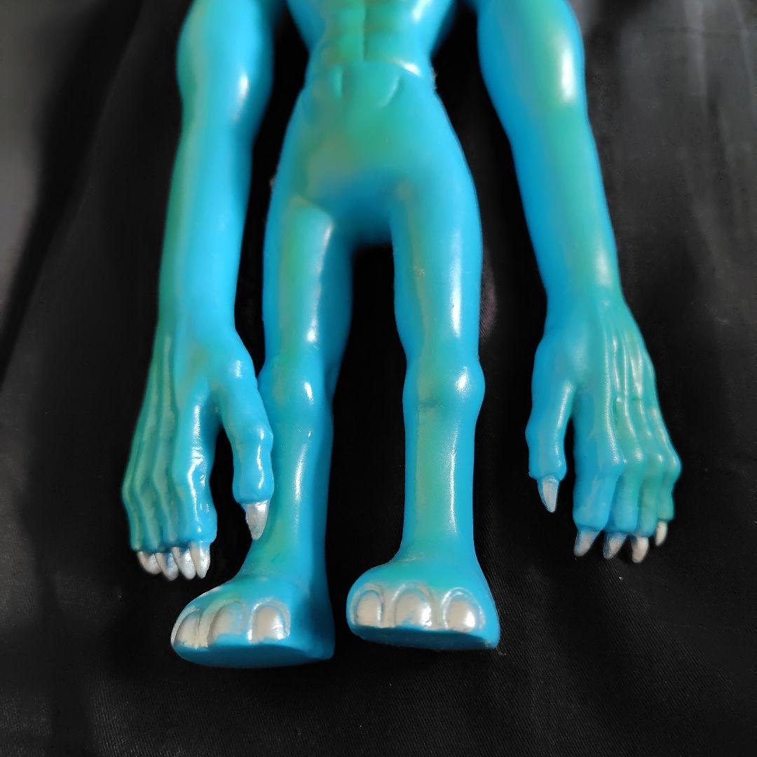 マーミット　宇宙人　青い怪獣フィギュア １９９７