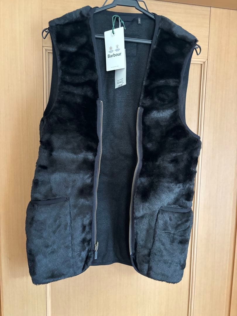 Barbour ファーベスト 38 黒 M