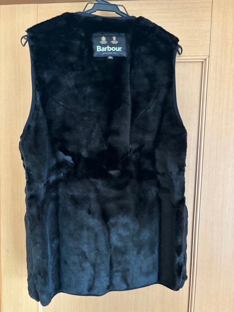 Barbour ファーベスト 38 黒 M