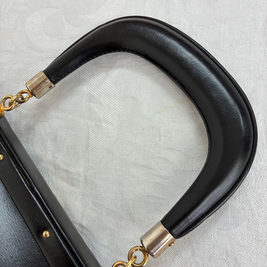 【RobertadiCamerino】レザー がま口 ワンハンドル ハンドバッグ