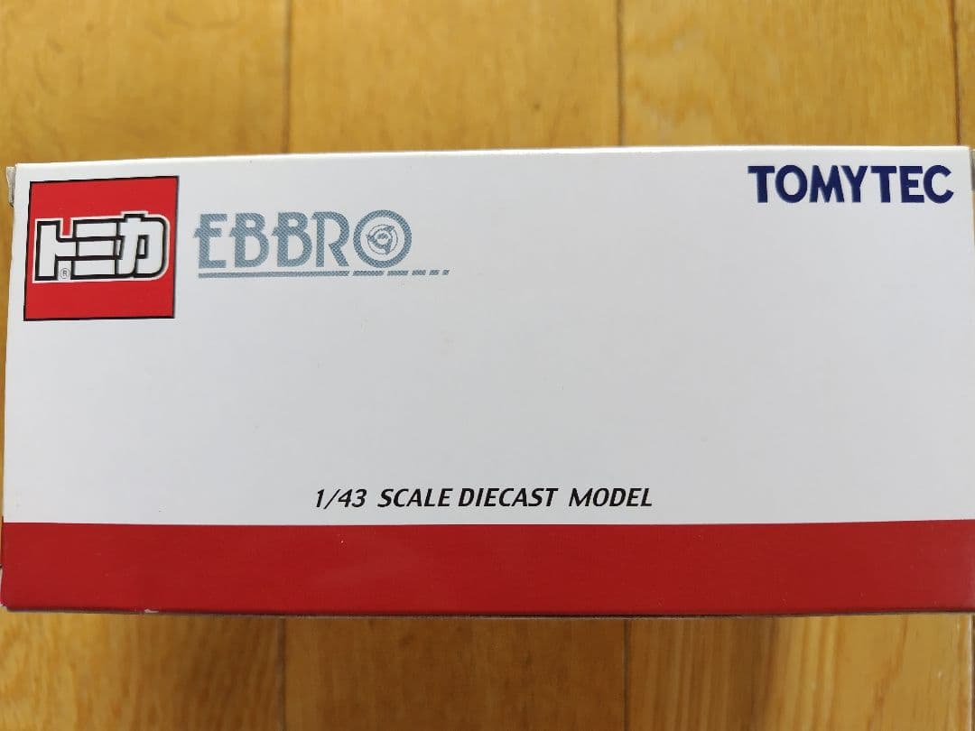 トミカEBBRO「コカ・コーラ ブルーバード スーパーシルエット（82年式）」