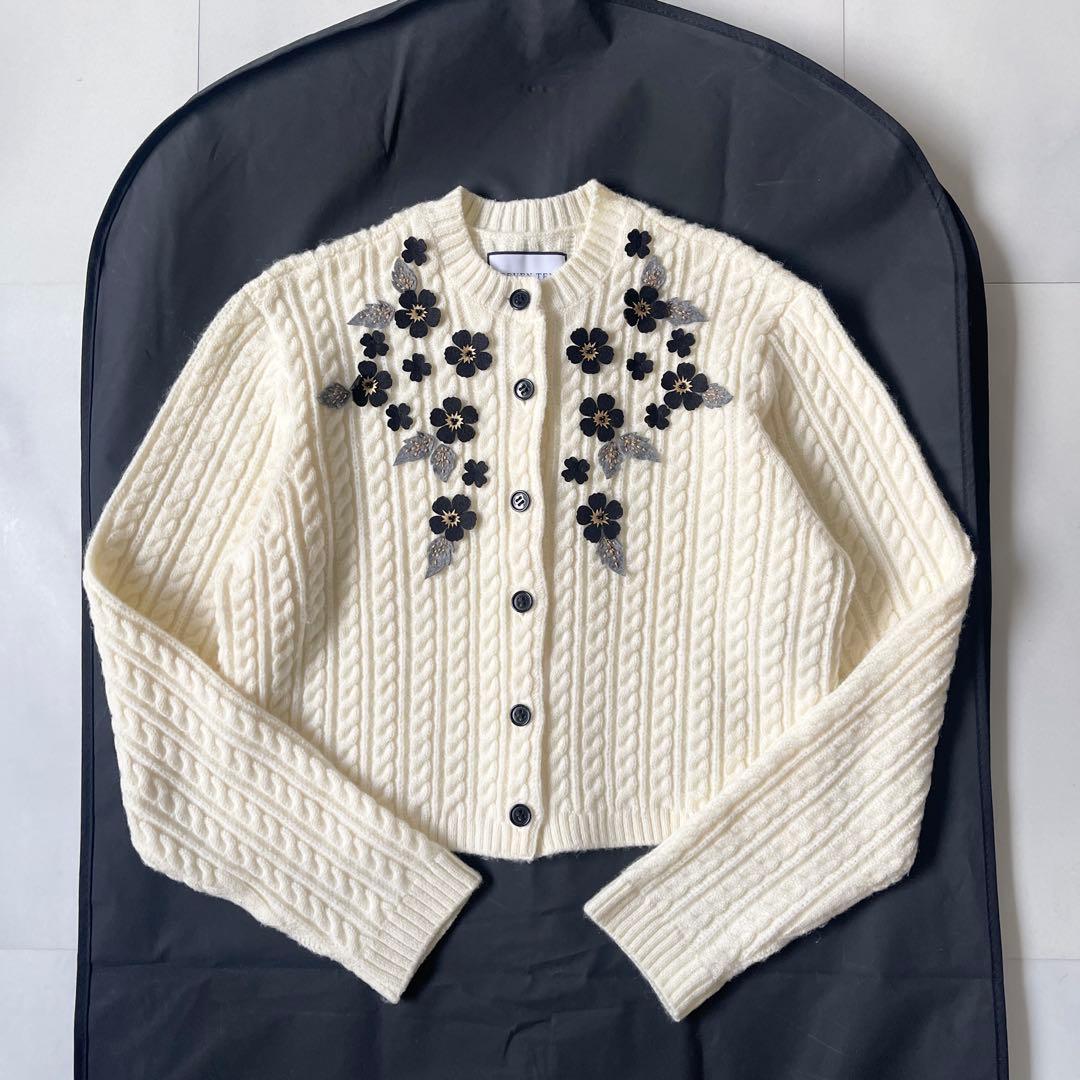 美品✨ セブンテン アップリケケーブルカーディガン オフホワイト 2024 S