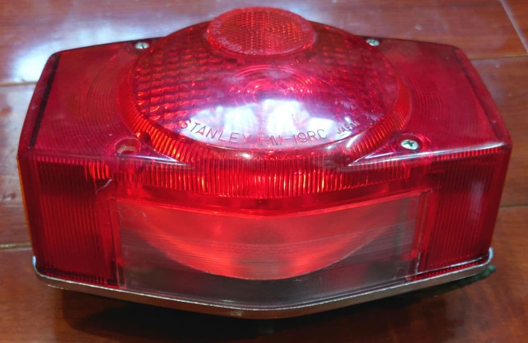 ホンダ CB400F 純正テールランプ 国内向け 当時物