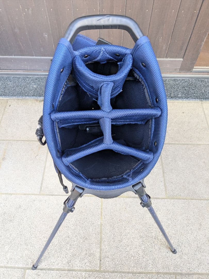 NIKE GOLF ナイキ スタンド式 キャディバッグ