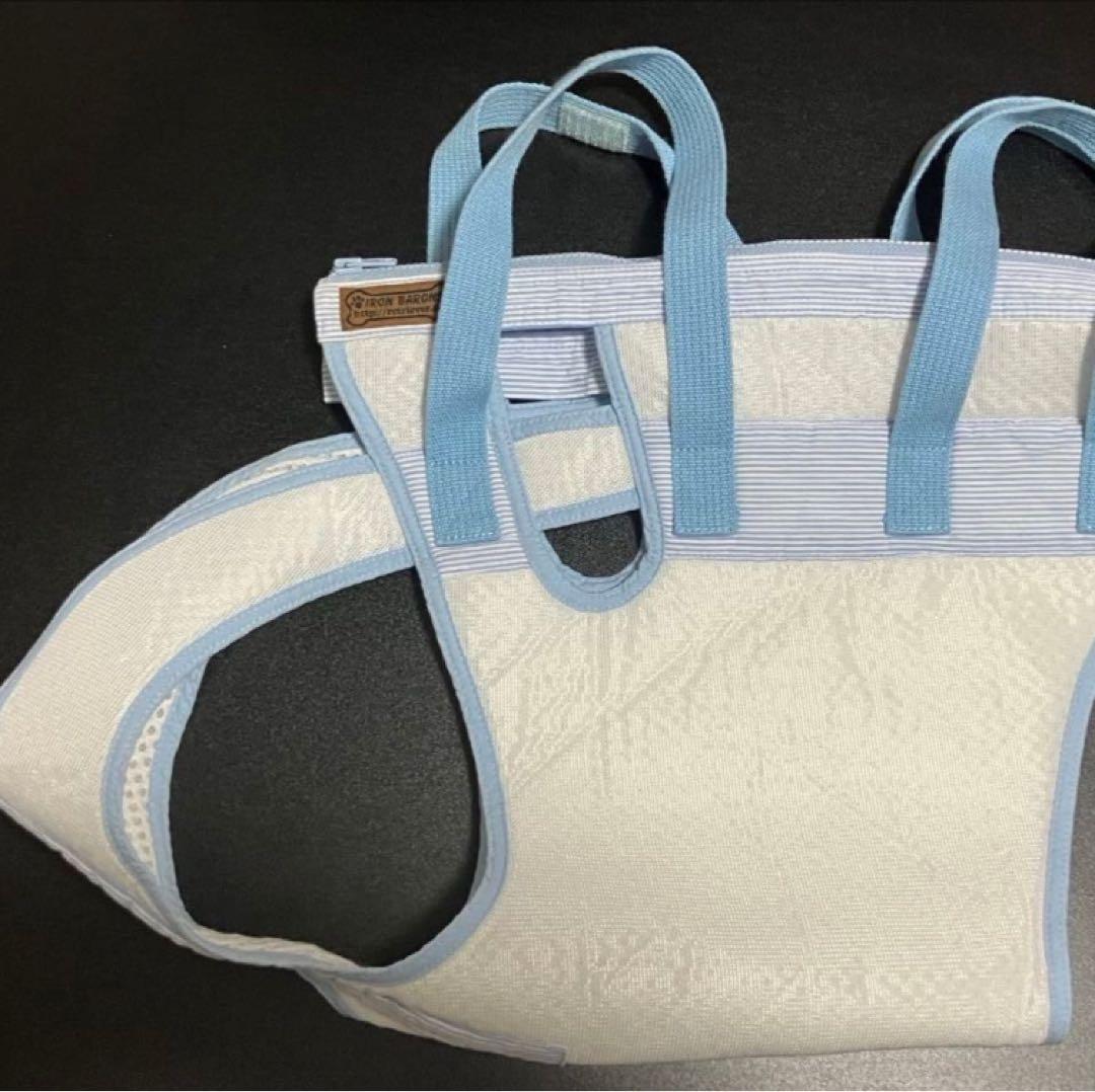 アイアンバロン 美品　介護用ハーネス 使用数日　かわいい水色です