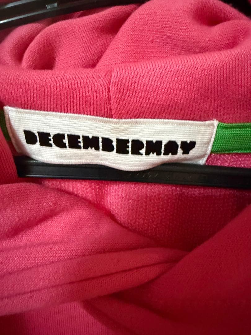DECEMBERMAY ピンク フード付きスウェット