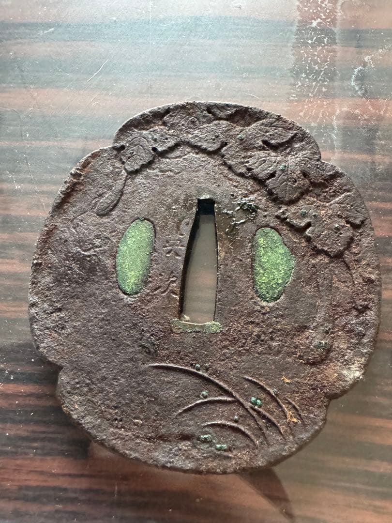 黒色 鉄製 花装飾 鍔