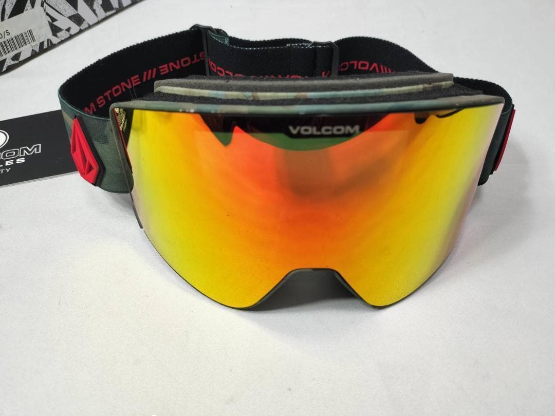 最上位モデル　ボルコム　　オデッセイ スノーゴーグル カモ　マグネット式