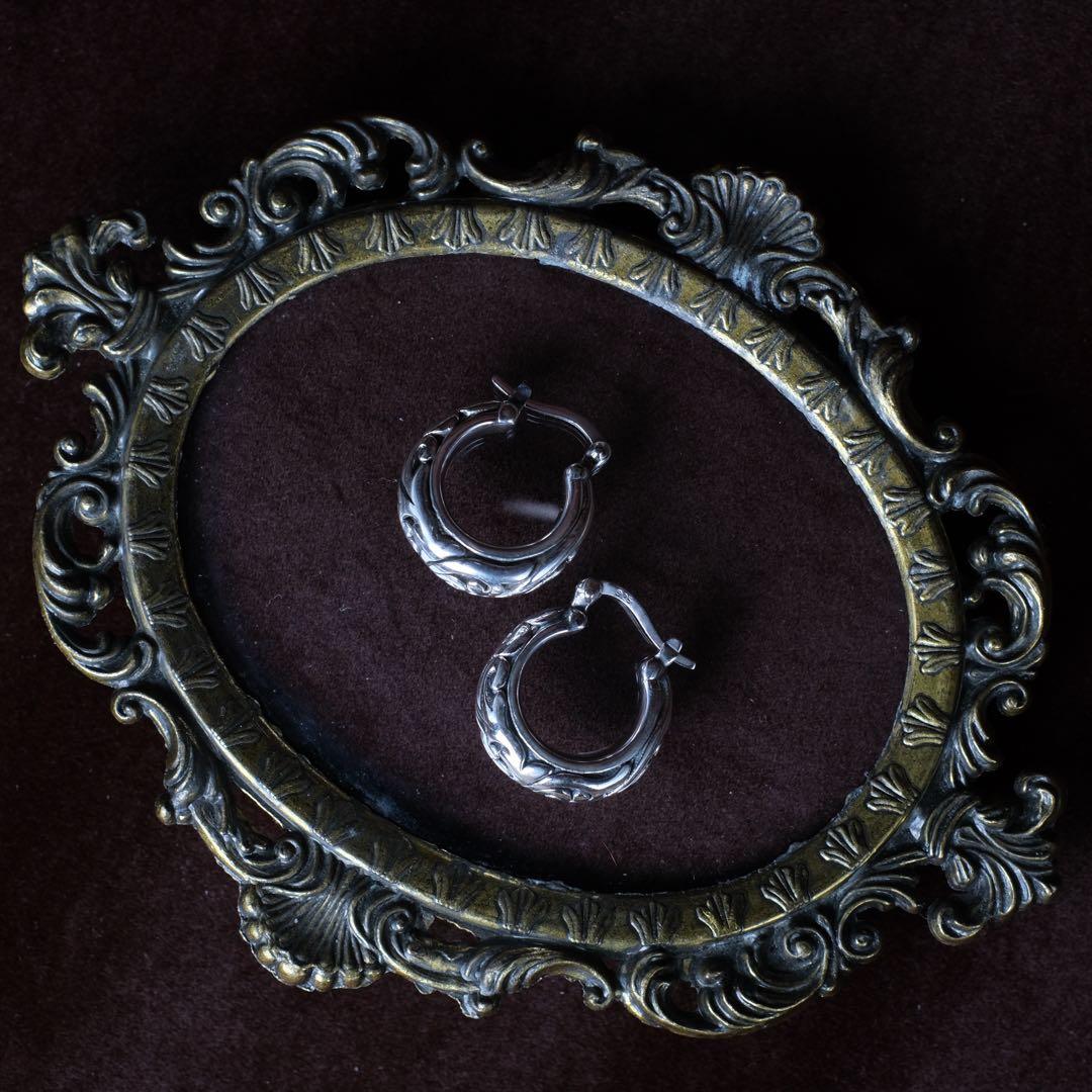 シルバー925 silver 唐草彫りフープピアス/軽研磨仕上げ/両耳