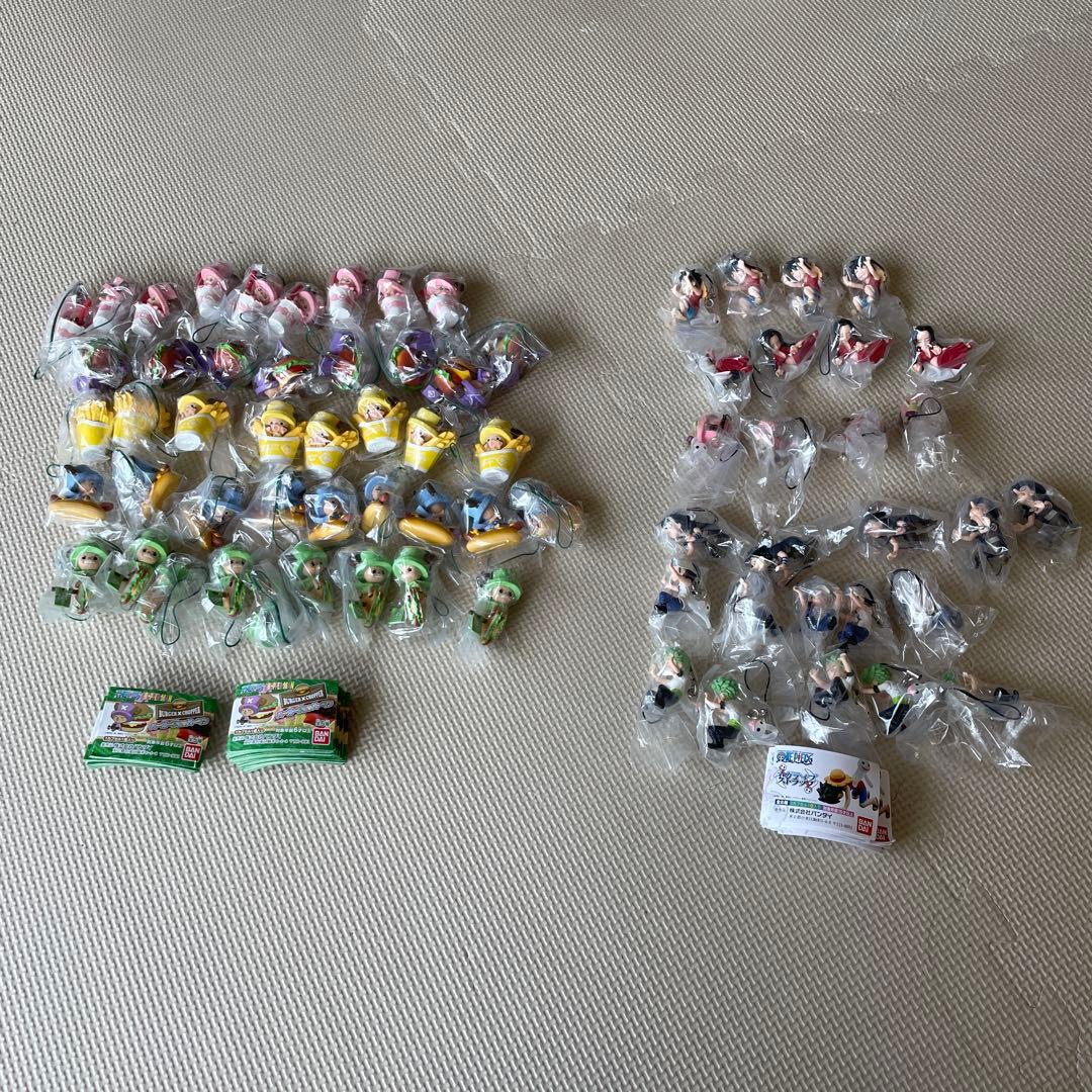 ワンピースバーガーチョッパーマン&ワンピース ネガティブストラップ 70個セット