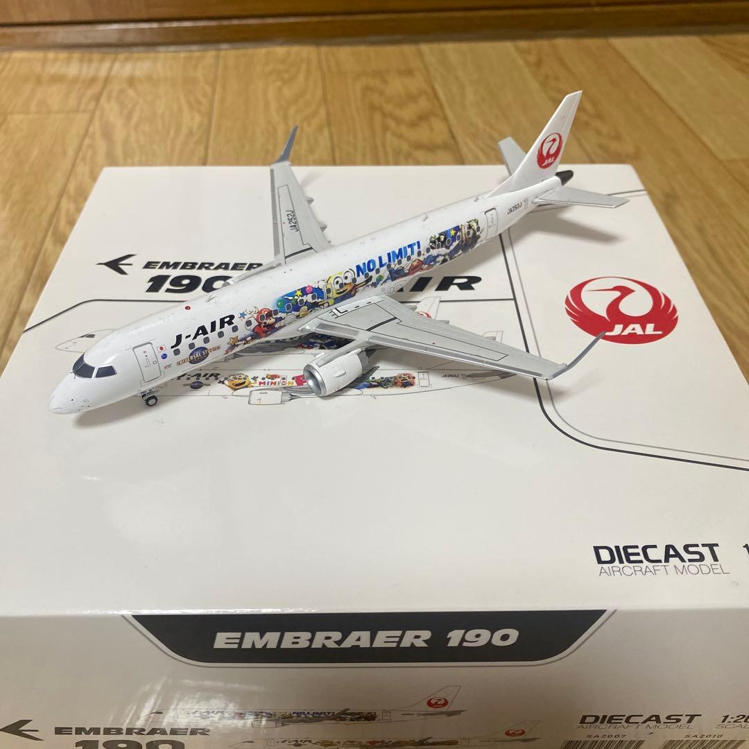 JAL E190 JA252J ユニバーサルスタジオジャパン塗装