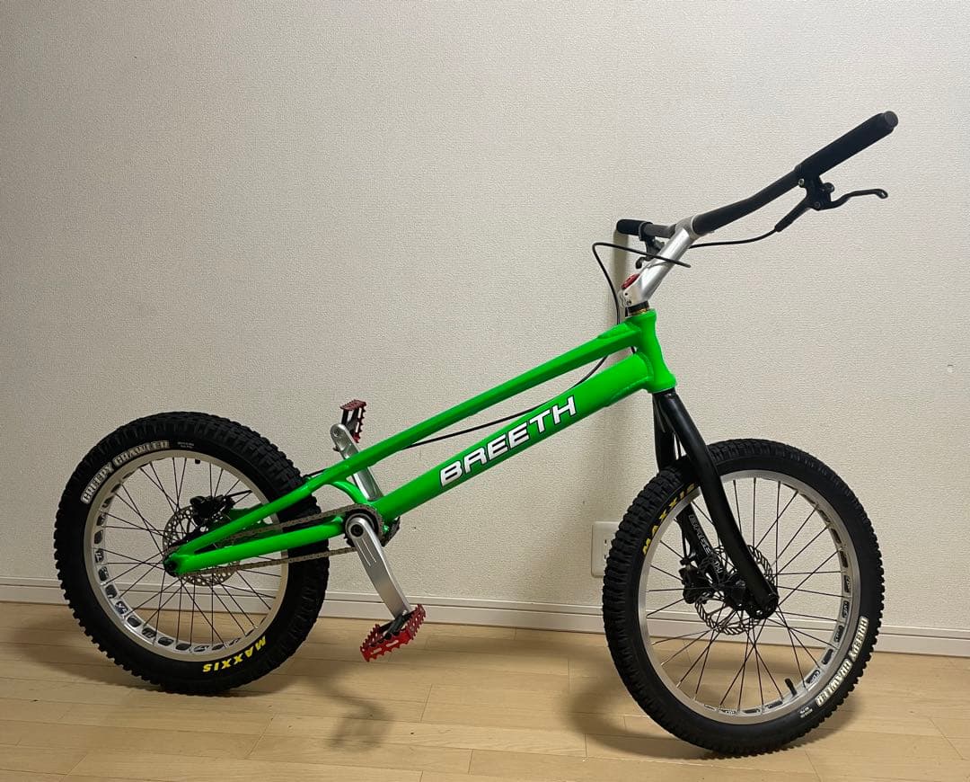 BREETHトライアルバイク　20インチ　自転車 引き取り可能