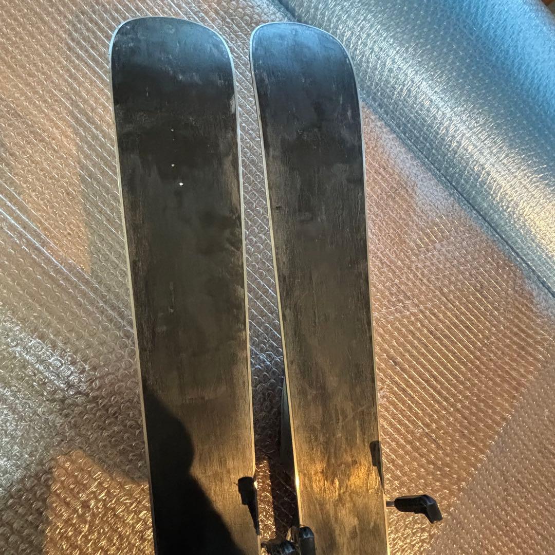 ショートスキー ミッドスキー　キスマーク ツインチップ　工具不要