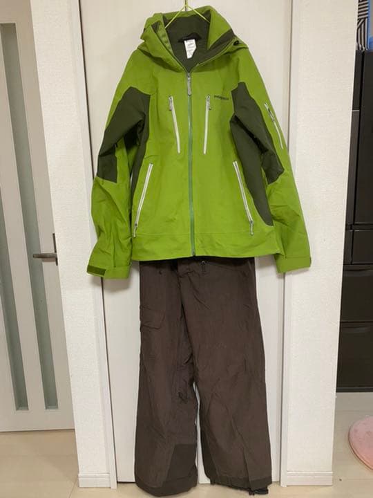 パタゴニアスノーボードウエア上下