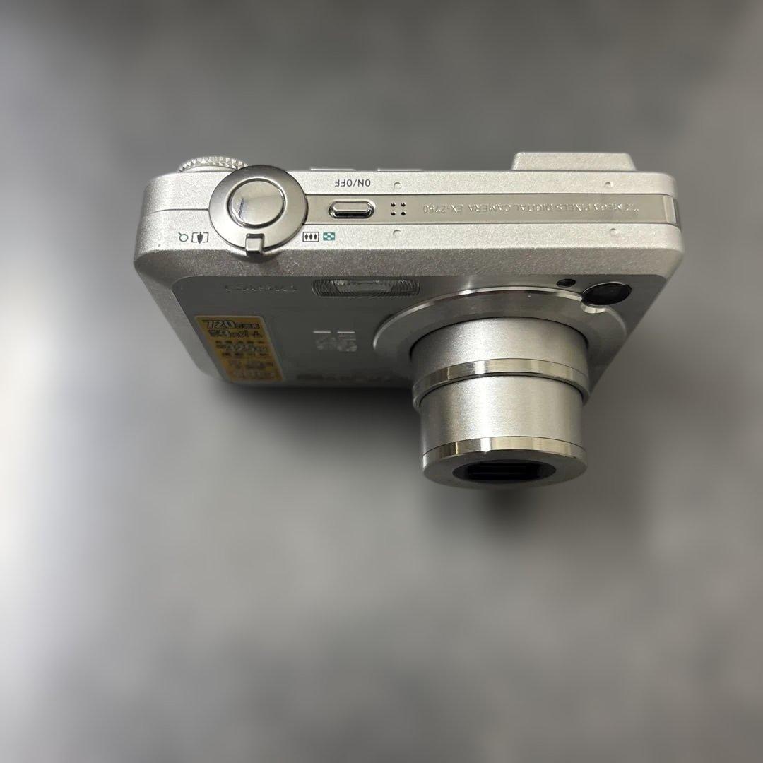 CASIO EXILIM EX-Z750 コンパクトデジタルカメラ