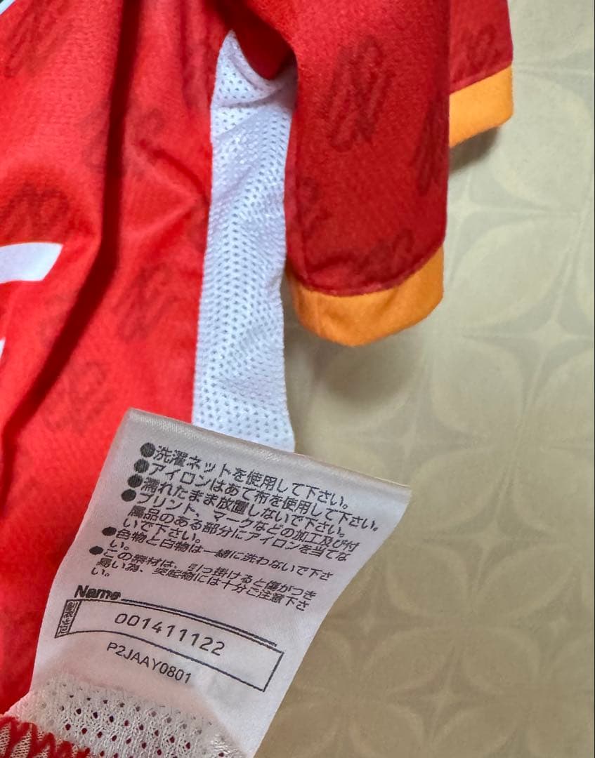 胸ボタン一個なし、要写真確認グランパスストイコビッチ来日記念ユニフォームLサイズ