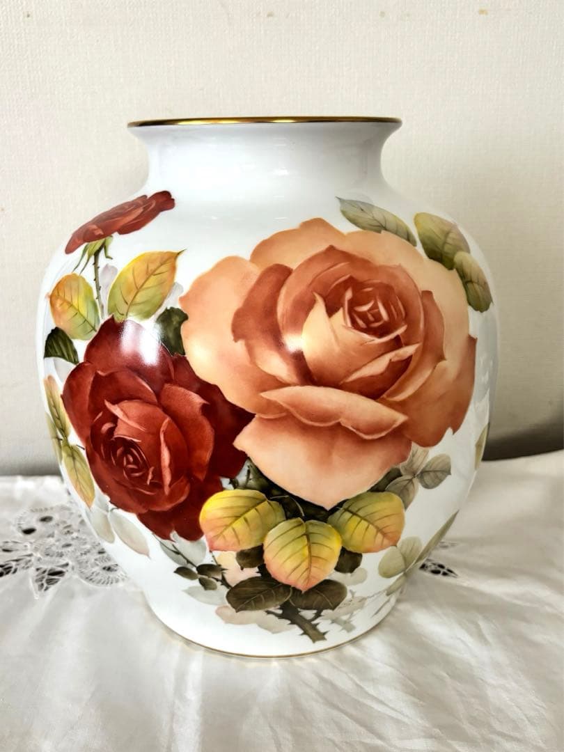 大倉陶園　クラシックローズ　手描き　花器　花瓶