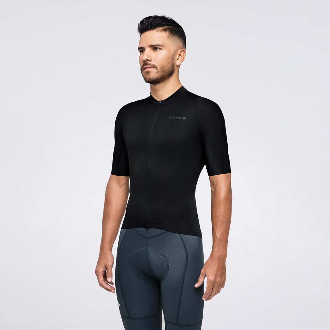 新品サイクルジャージ　SUAREZ　ブラック（M)