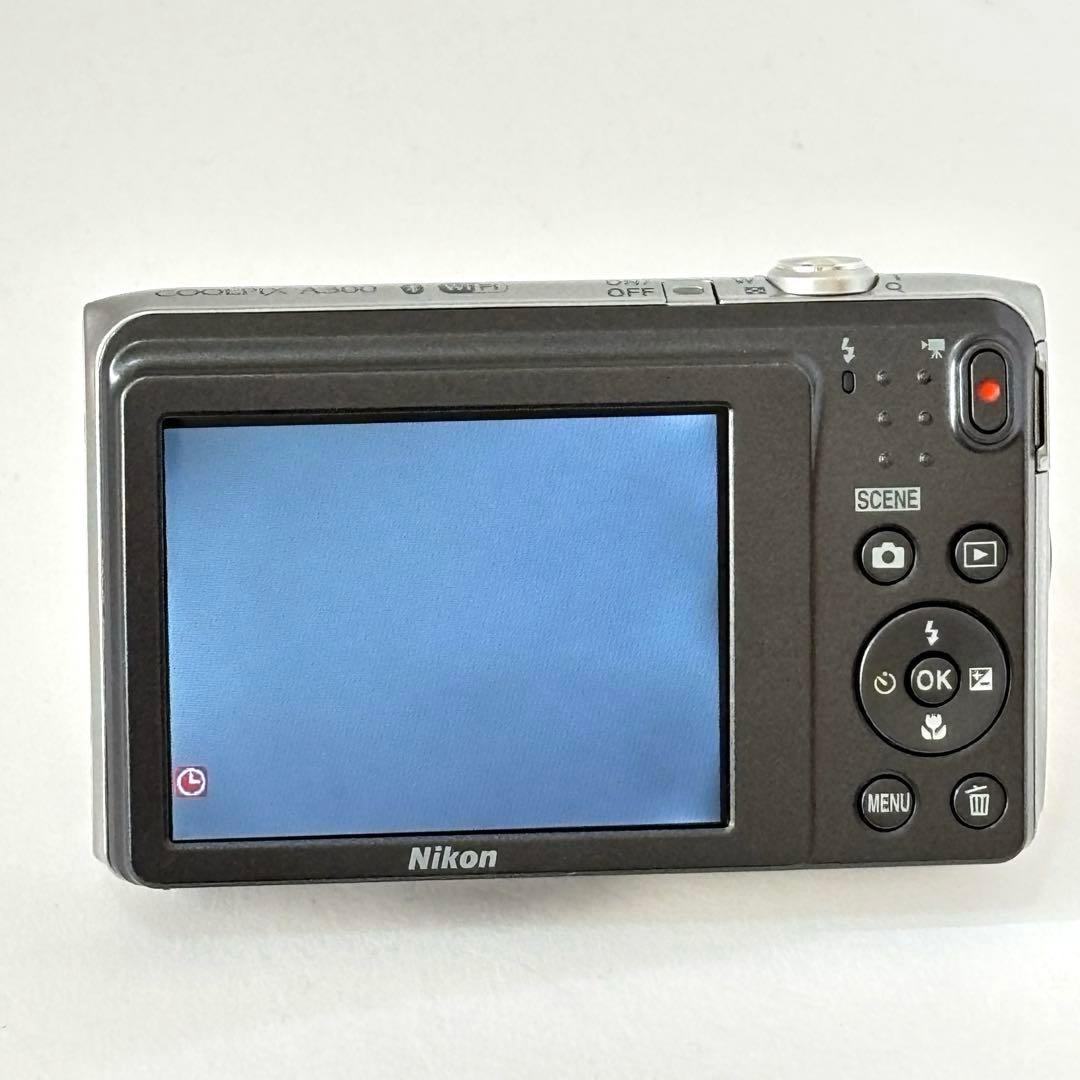 【美品】Nikon coolpix A300 ニコン　デジカメ　SDカード付