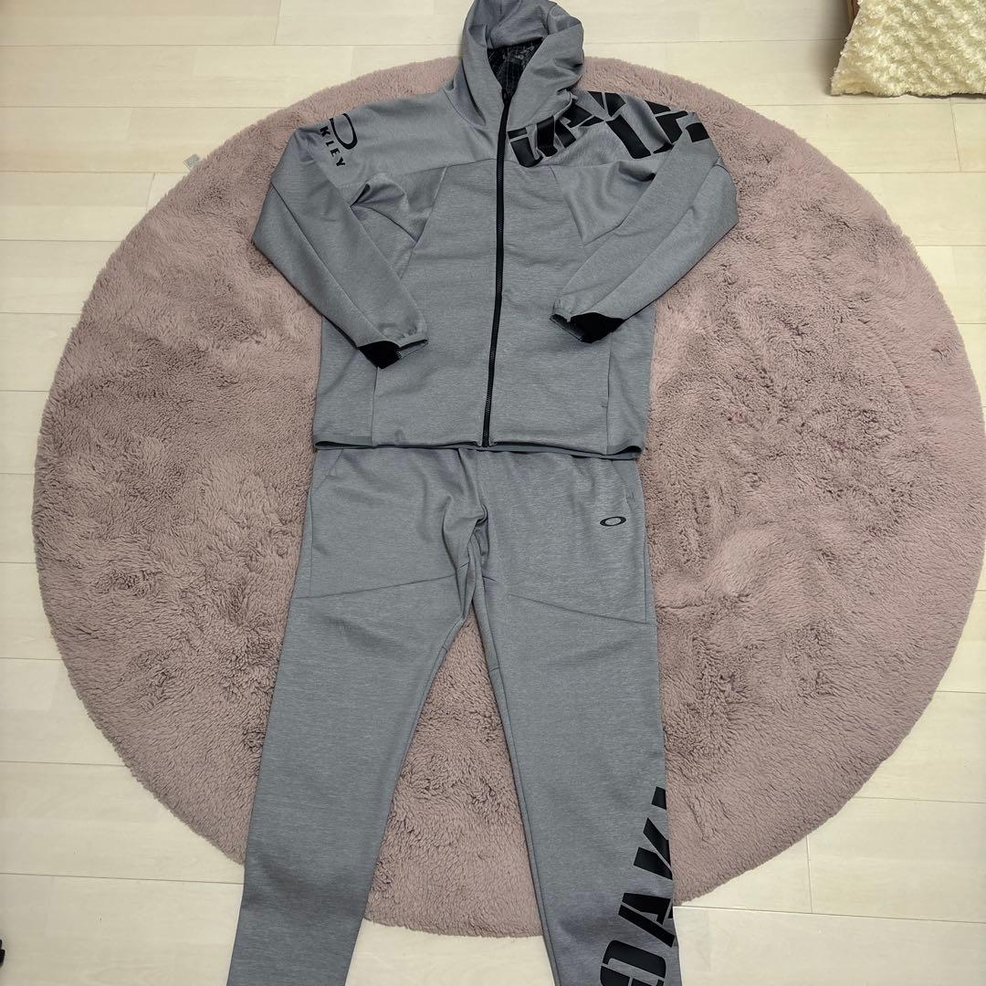 ♡美品♡【MEN'S】Oakley グレー ジャージ上下セット