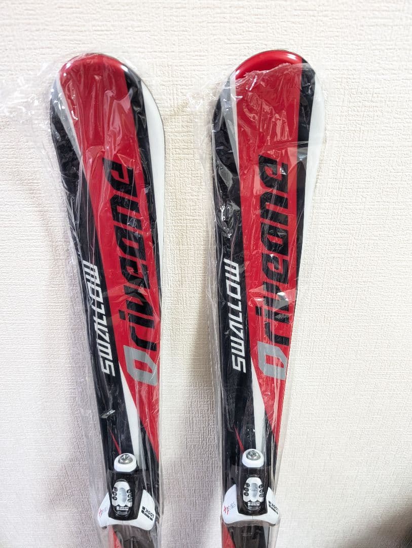 新品　スワロー　SWALLOW　スキー　110cm　ジュニア レッド