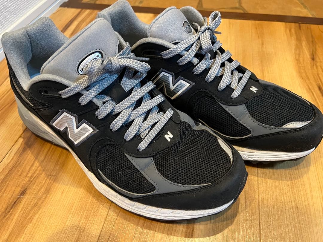 シューズ(男性用) New Balance 2002 UGS2002F