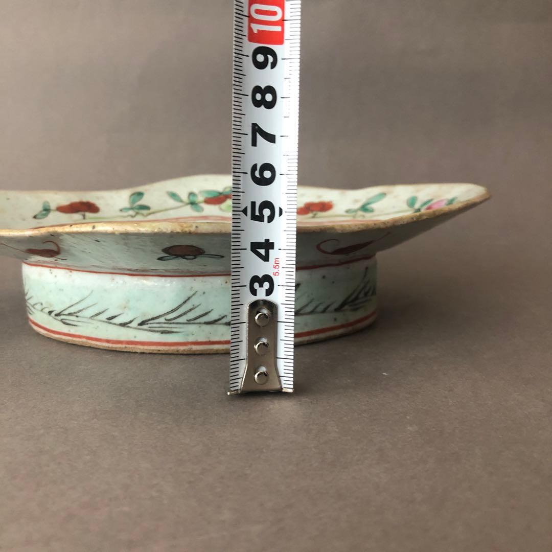 中国陶器　花柄彩色の食器 アンティーク皿