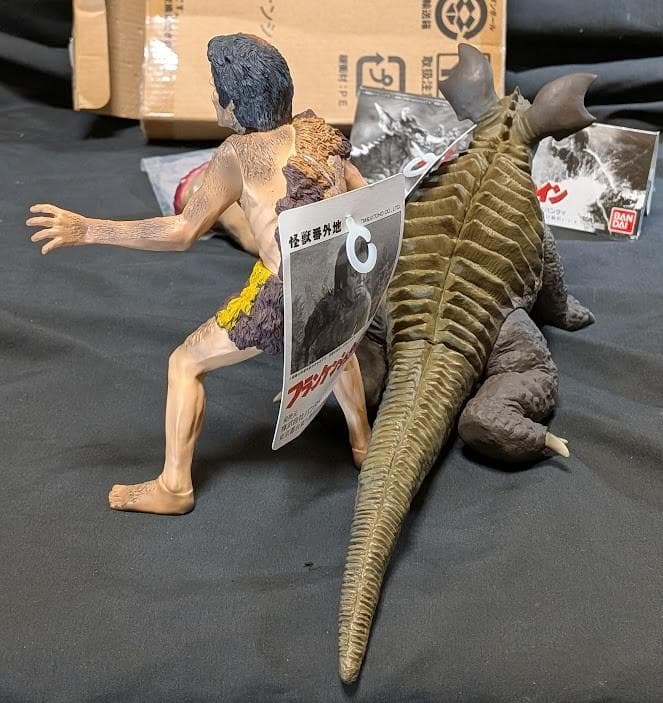 フランケンシュタイン対バラゴン（バンダイプレミアム）怪獣番外地 ソフビ2体セット