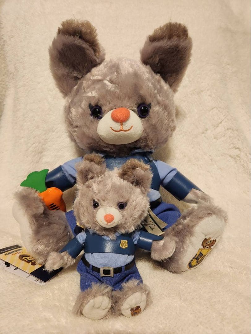 ディズニーストア　ズートピア　ユニベアシティ　パウキャロット　ぬいぐるみセット