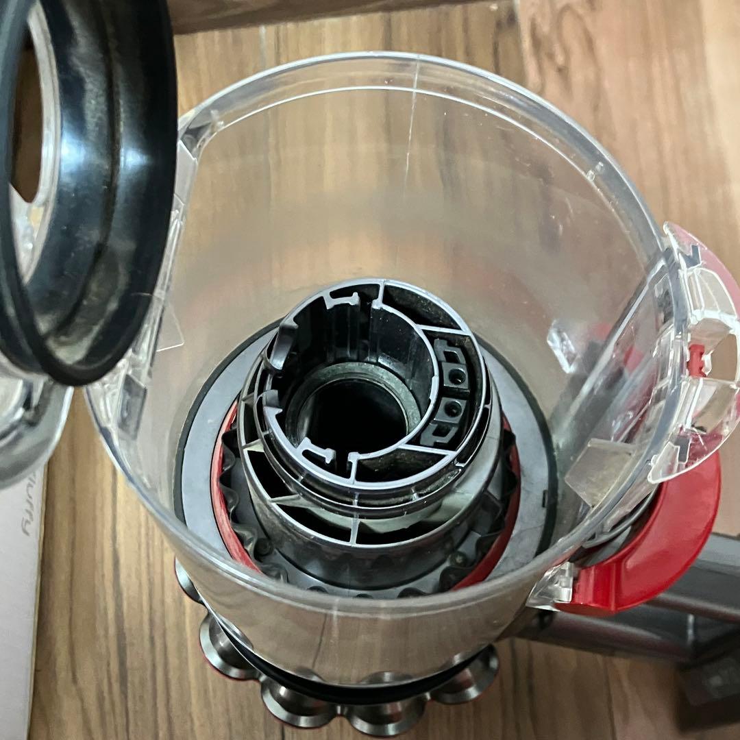 Dyson V10 スティッククリーナー 本体　アタッチメント　ダイソン