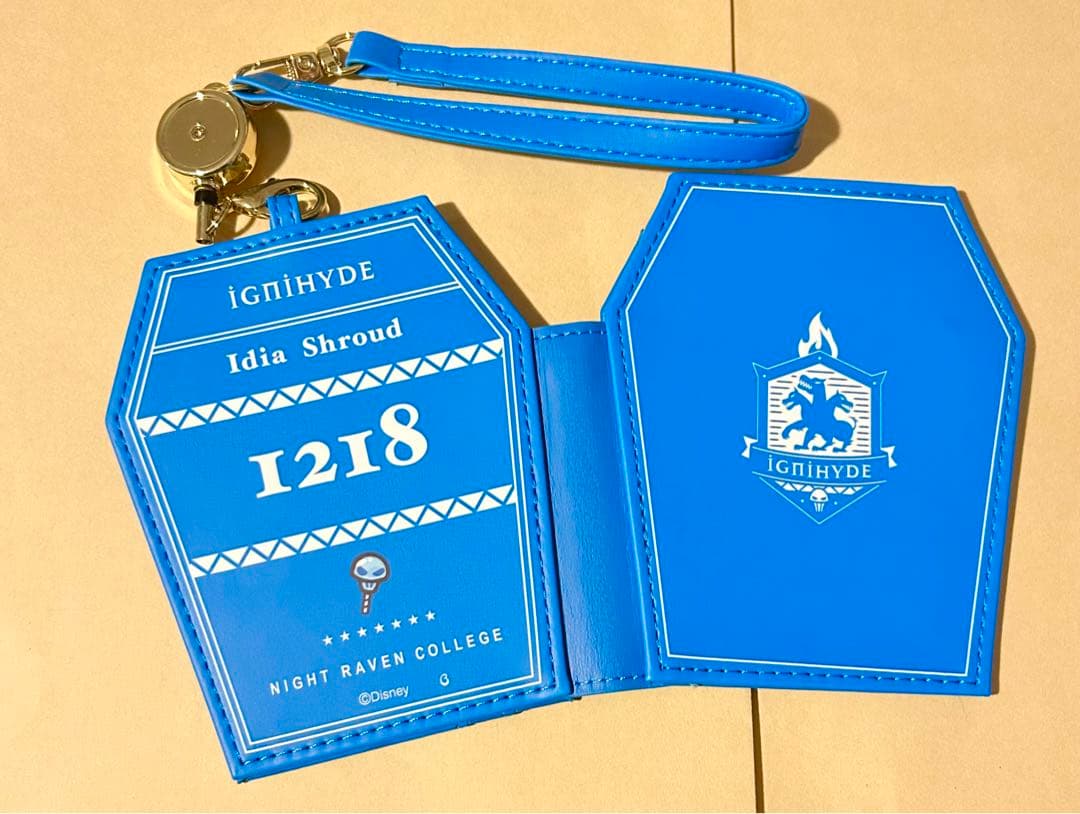 イデア　パスケース ツイステッドワンダーランド　ベルメゾン