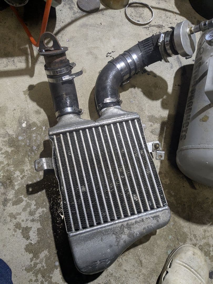 希少！トラスト　インタークーラー　60パイ