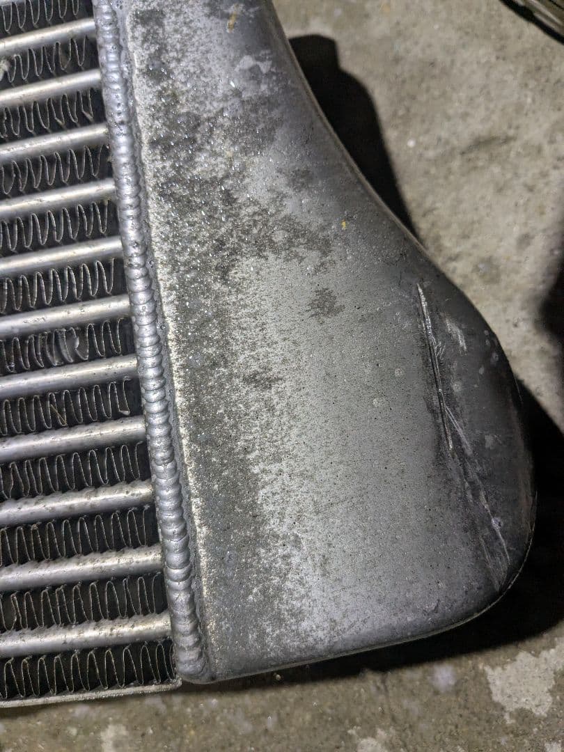 希少！トラスト　インタークーラー　60パイ