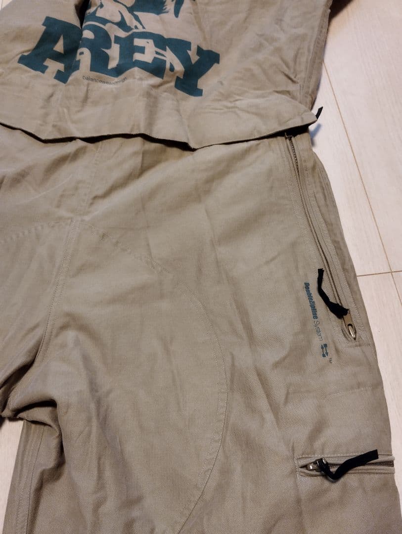 バランスウェアデザインANAHEIM AREYツナギ　XL　ベージュbal