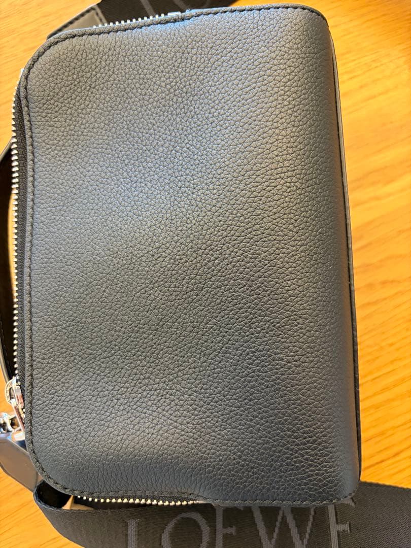 LOEWE ショルダーバック カメラバッグ