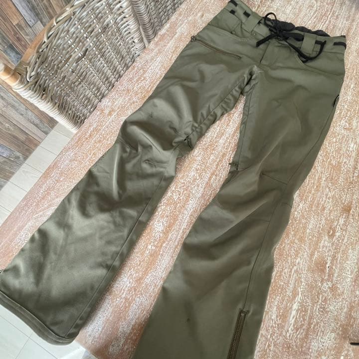 最終値下げ！BILLABONG  ビラボン　スノーボードウェア　レディース　S