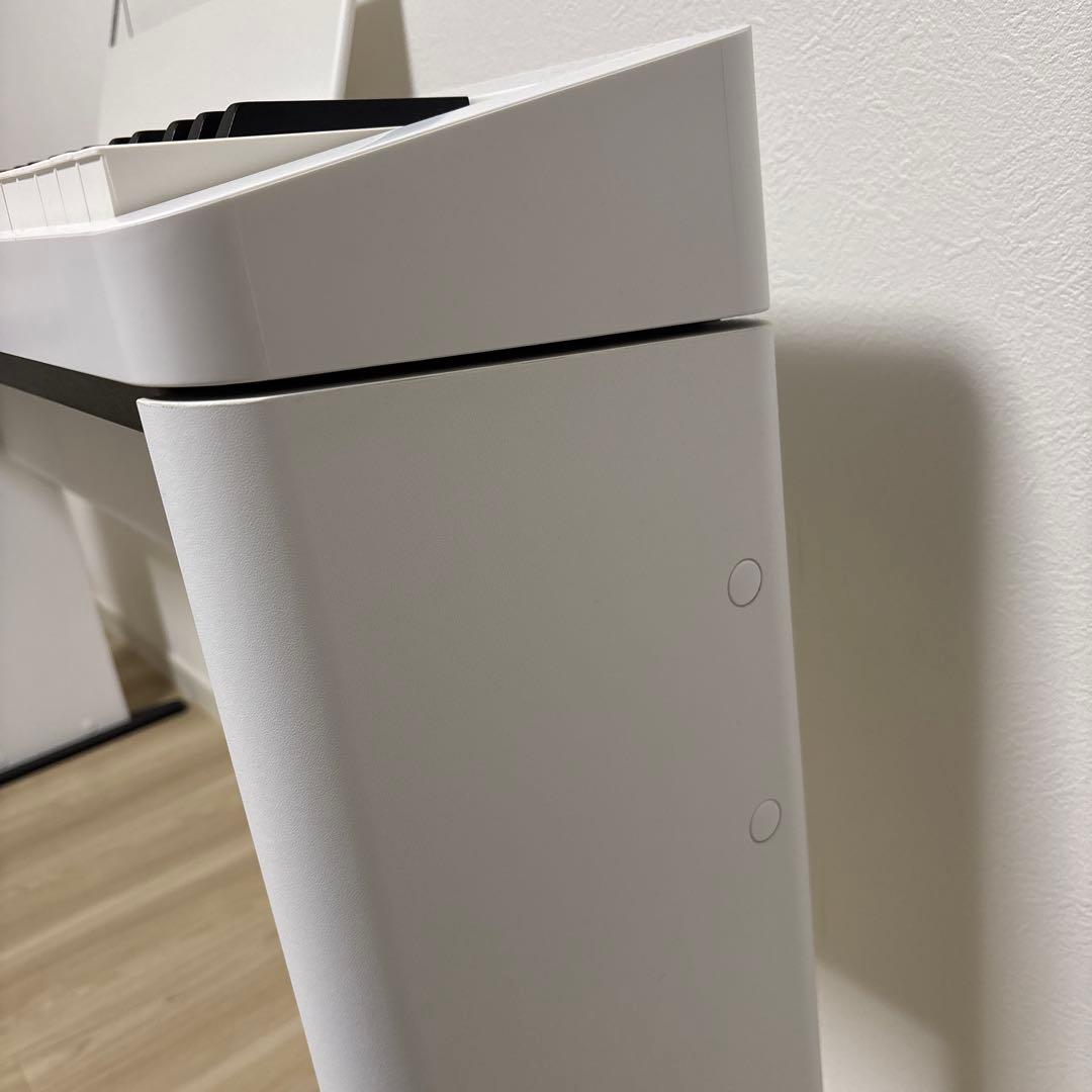 CASIOカシオ　PX-S1100WE プリヴィア　ホワイト電子ピアノ88鍵盤