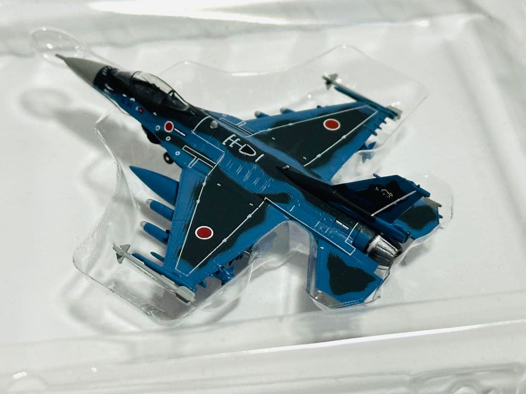 GULLIVER200 F-2 戦闘機モデル 8SQ JASDF