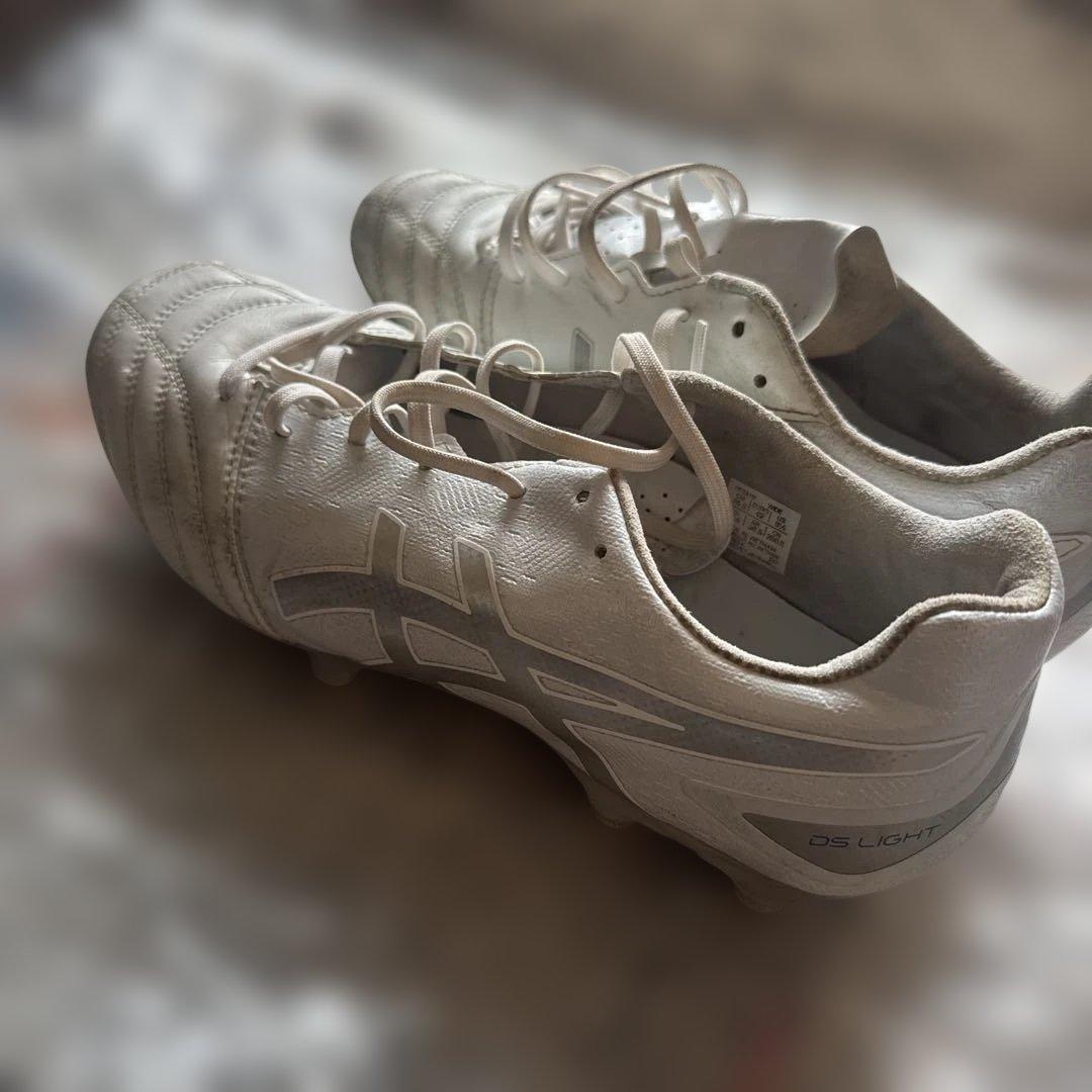 asics DS light Whitesilver サッカースパイク26.5