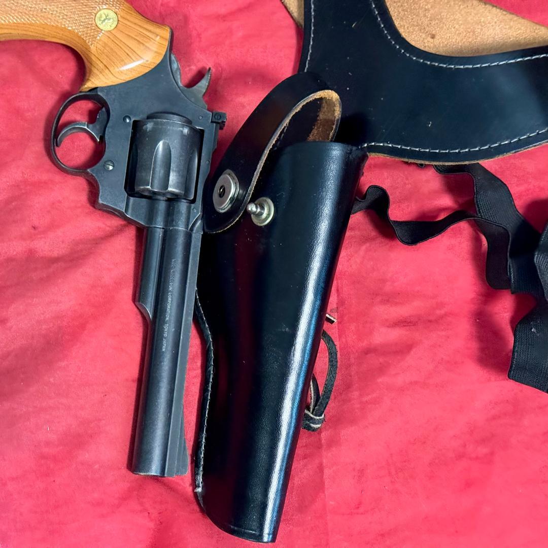 整備済 革製 ショルダーホルスター リボルバー オートマチック 対応