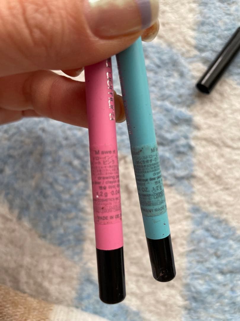 シュウウエムラ　ペンシルアイライナー　ピンク　ブルー