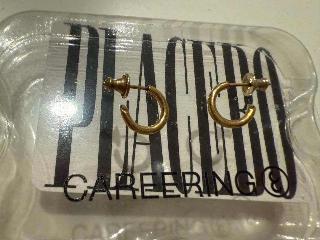 【両耳】CAREERING PLACEBO101 ゴールド