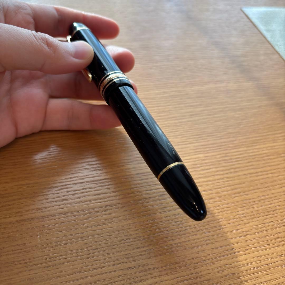 モンブランマイスターシュテュック149万年筆14K