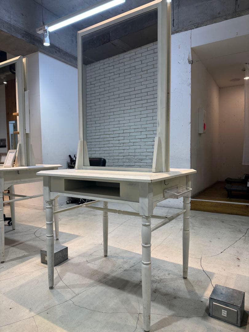 ホワイト木製ドレッサー・鏡台　両面ミラー