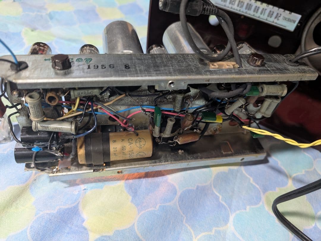 Bluetooth付　素朴な昭和レトロ真空管ラジオ　哀愁　DL-340