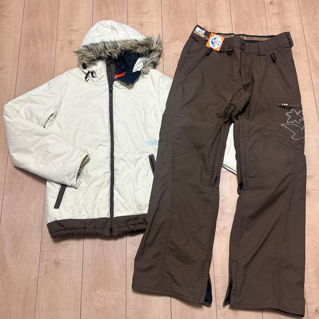 ボルコム　Thermonite スノボ　ウエア　パンツ　上下　セットアップ