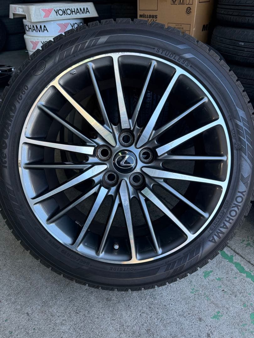 YOKOHAMA 19インチ スタッドレスLS460 Fスポーツ