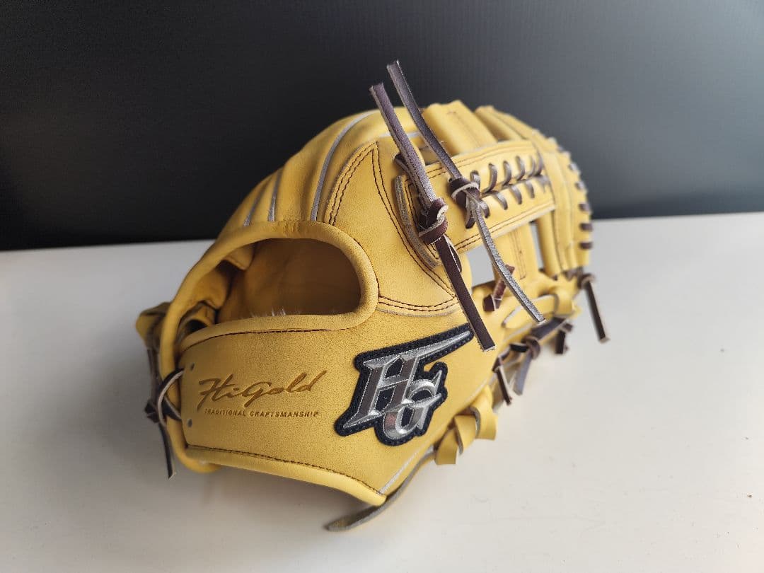 ハイゴールド 己極 硬式内野手用