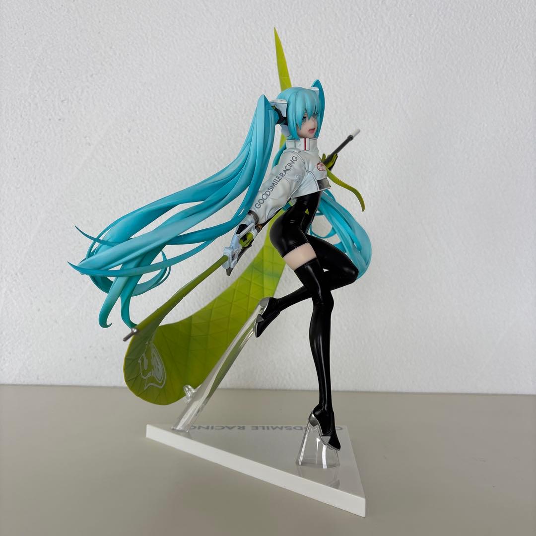 初音ミク GTプロジェクト レーシングミク2022Ver.1/7 フィギュア